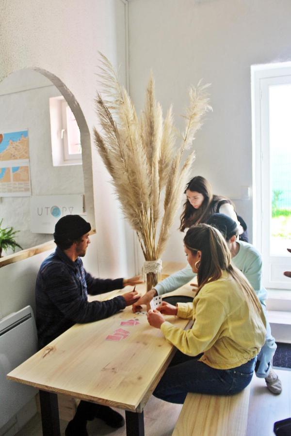 Garden - Utopy Hostel Биариц Екстериор снимка