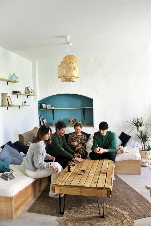 Garden - Utopy Hostel Биариц Екстериор снимка